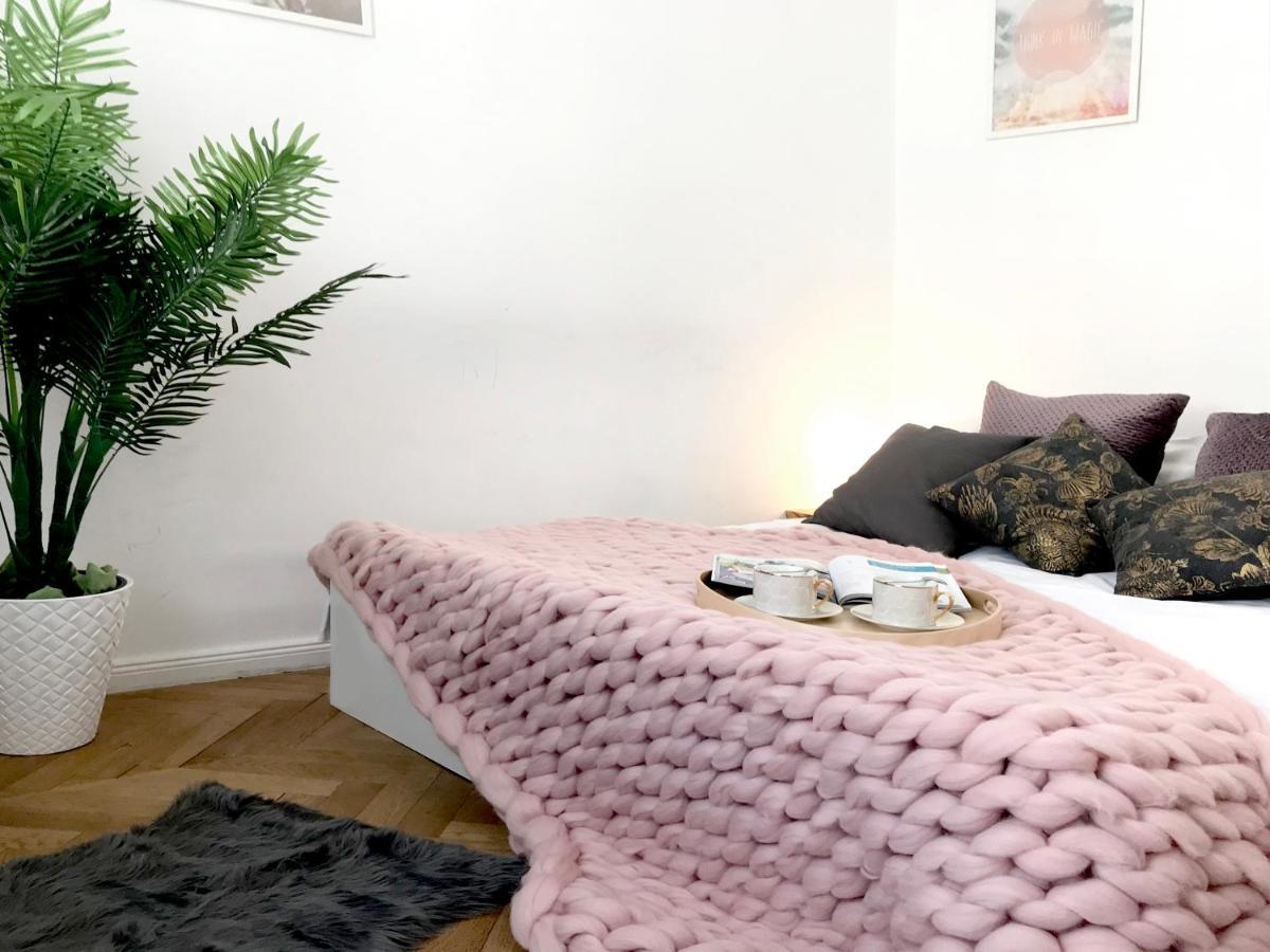 Apartament Peowiakow Kings Deluxe Lublin Luaran gambar